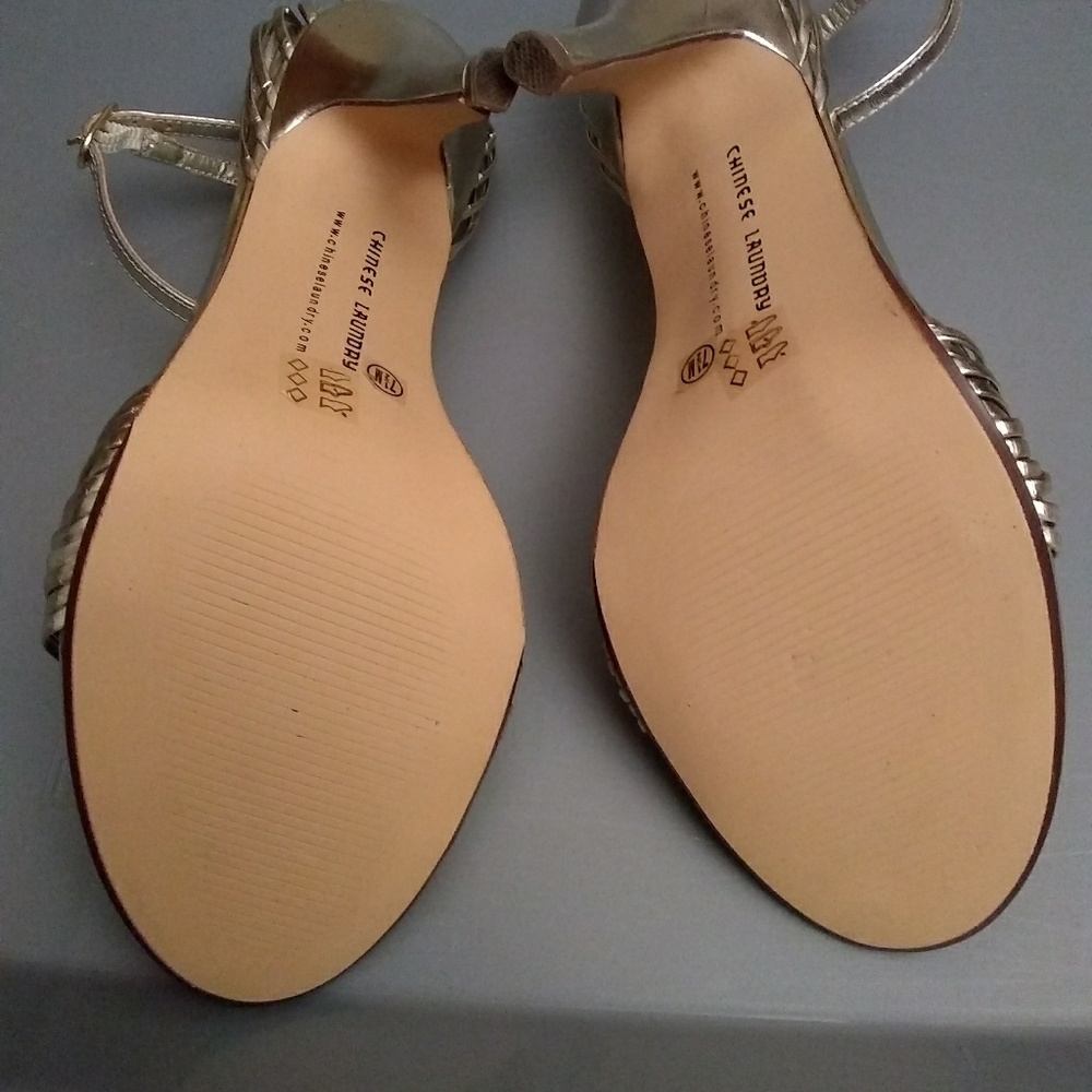 *Final Sell Price* Chinese Laundry Heels - Picture 7 of 7